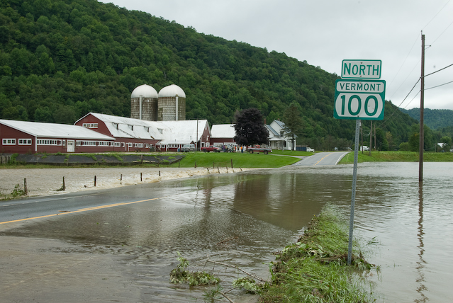Flooded Route 100 in Roacheter